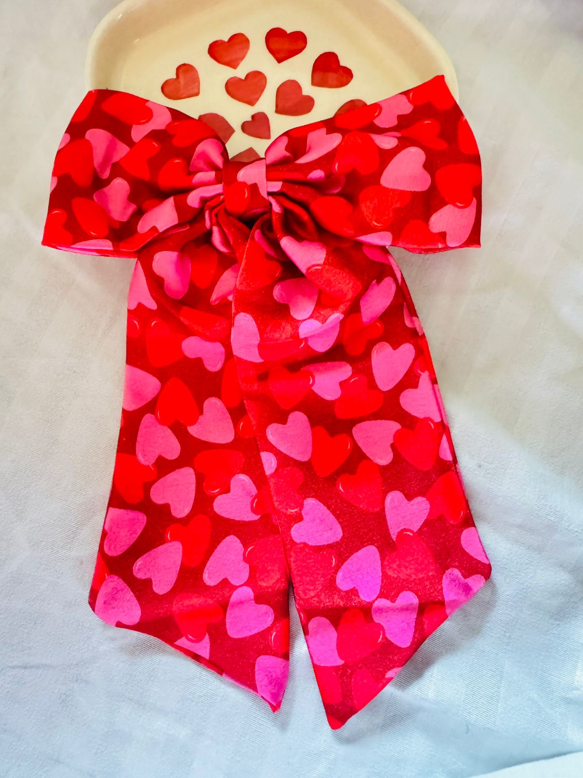 Classic red hair bow for girls made of grosgrain ribbon
