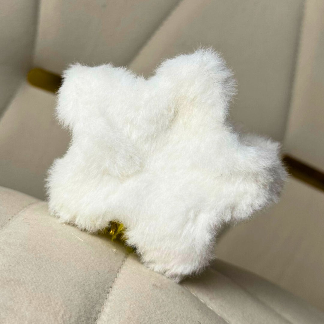 Trendy Furr Star claw clip with soft texture, offering a cozy and secure grip for effortless style.