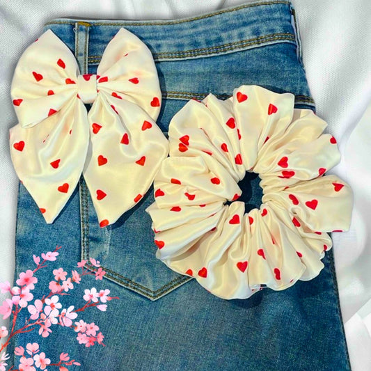 Stylish Scrunchies for Every Look – Shop the Latest Hair Trends Online